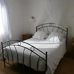 Le Clos Des Pins