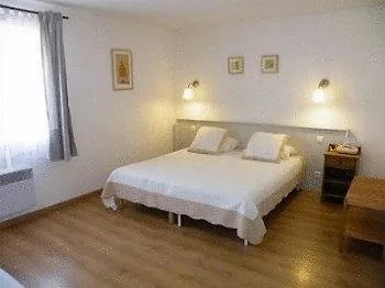 Le Clos Des Pins 2* Сис-Фур-Ле-Пляж