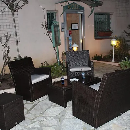 Le Clos Des Pins Six-Fours-les-Plages