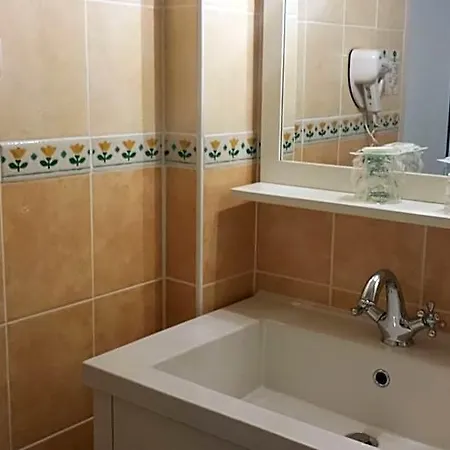 Ξενοδοχείο Le Clos Des Pins Six-Fours-les-Plages