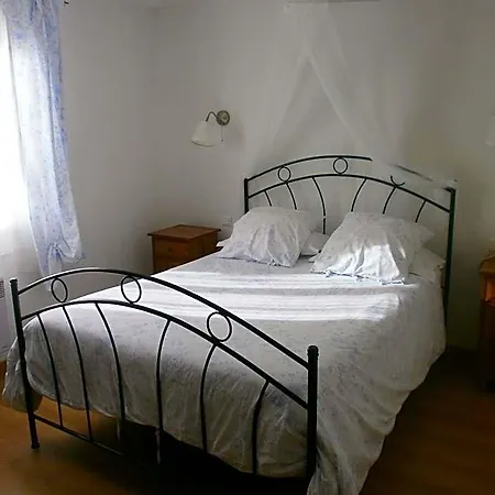 Le Clos Des Pins