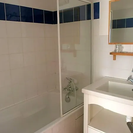 Le Clos Des Pins 2*