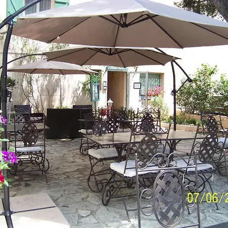 Hotel Le Clos Des Pins Six-Fours-les-Plages